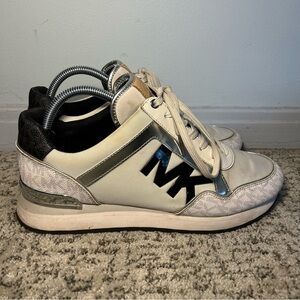 MICHEAL Micheal Kors Maddy Trainer 2 Tone White Fashion Sneakers Size 10 Men’s